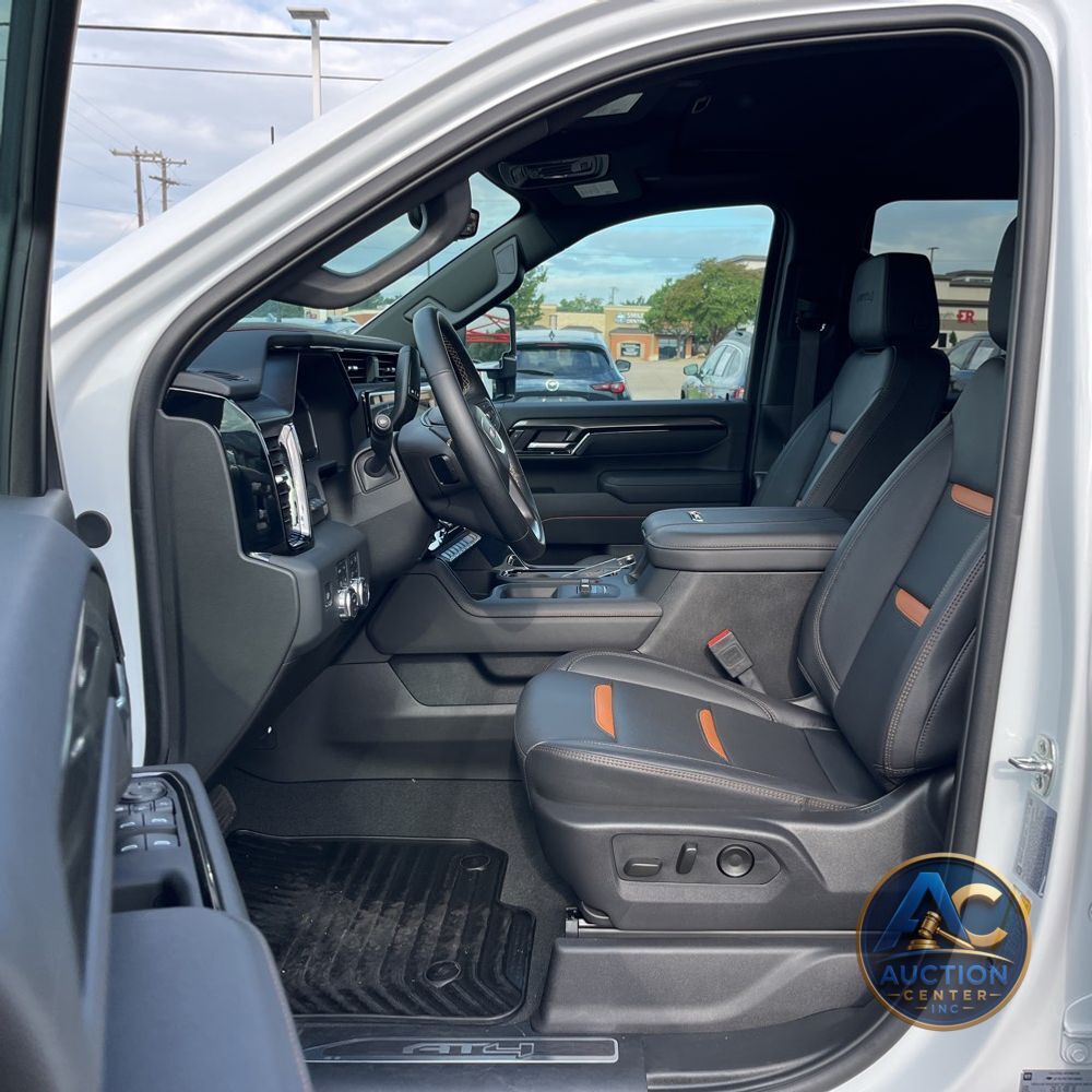 2025 GMC Sierra 2500HD AT4