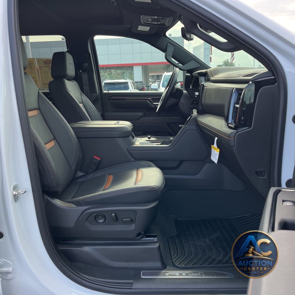 2025 GMC Sierra 2500HD AT4