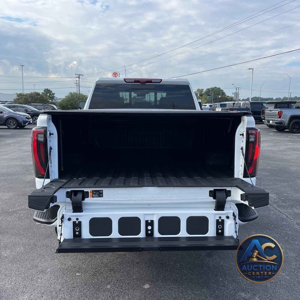 2025 GMC Sierra 2500HD AT4