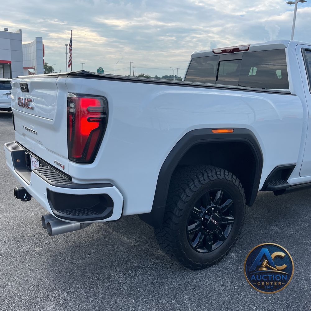 2025 GMC Sierra 2500HD AT4