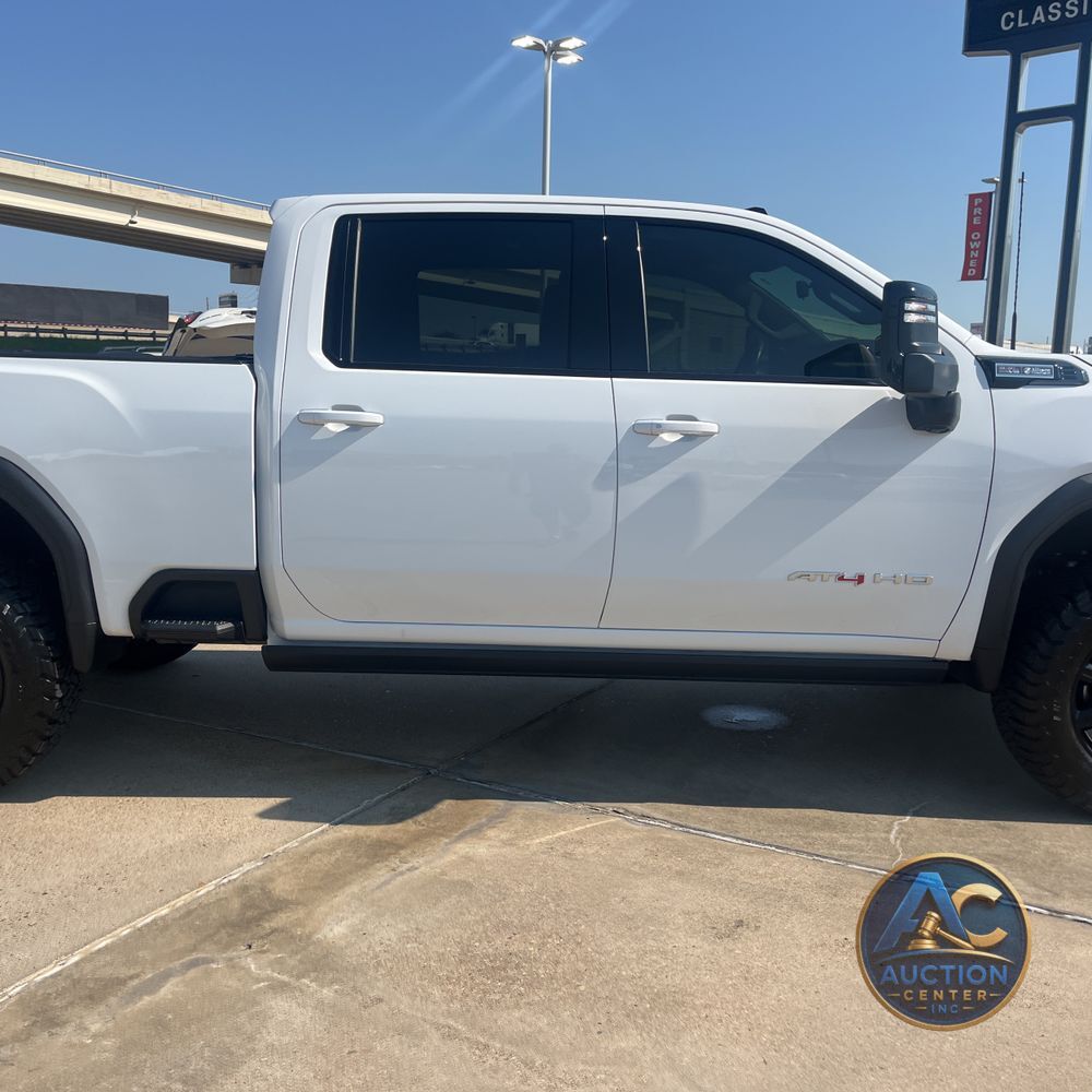 2025 GMC Sierra 2500HD AT4