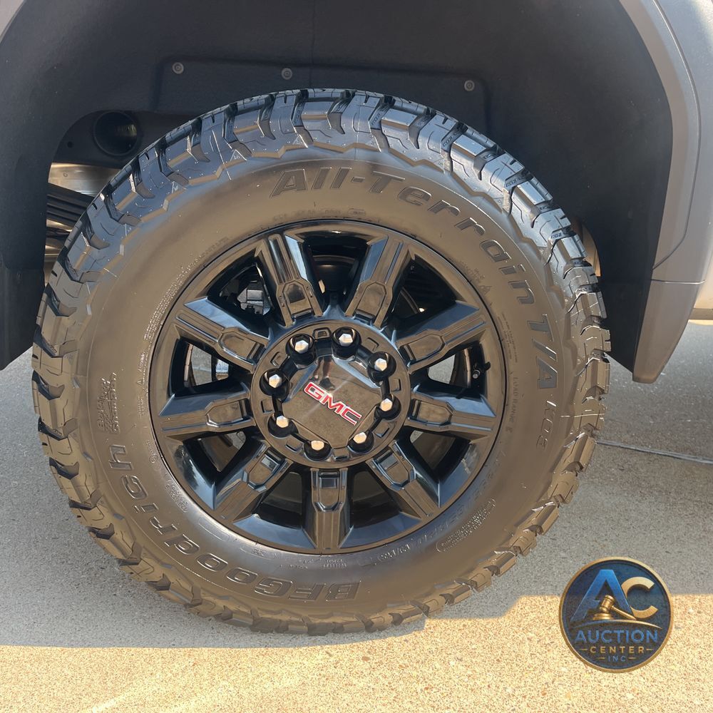 2025 GMC Sierra 2500HD AT4