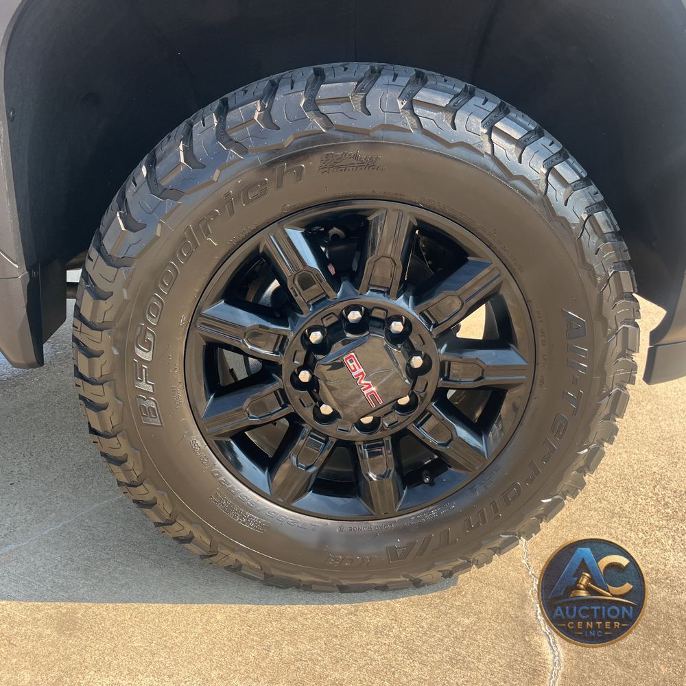 2025 GMC Sierra 2500HD AT4