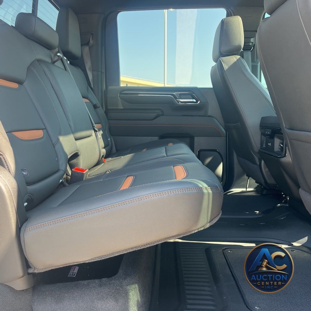 2025 GMC Sierra 2500HD AT4