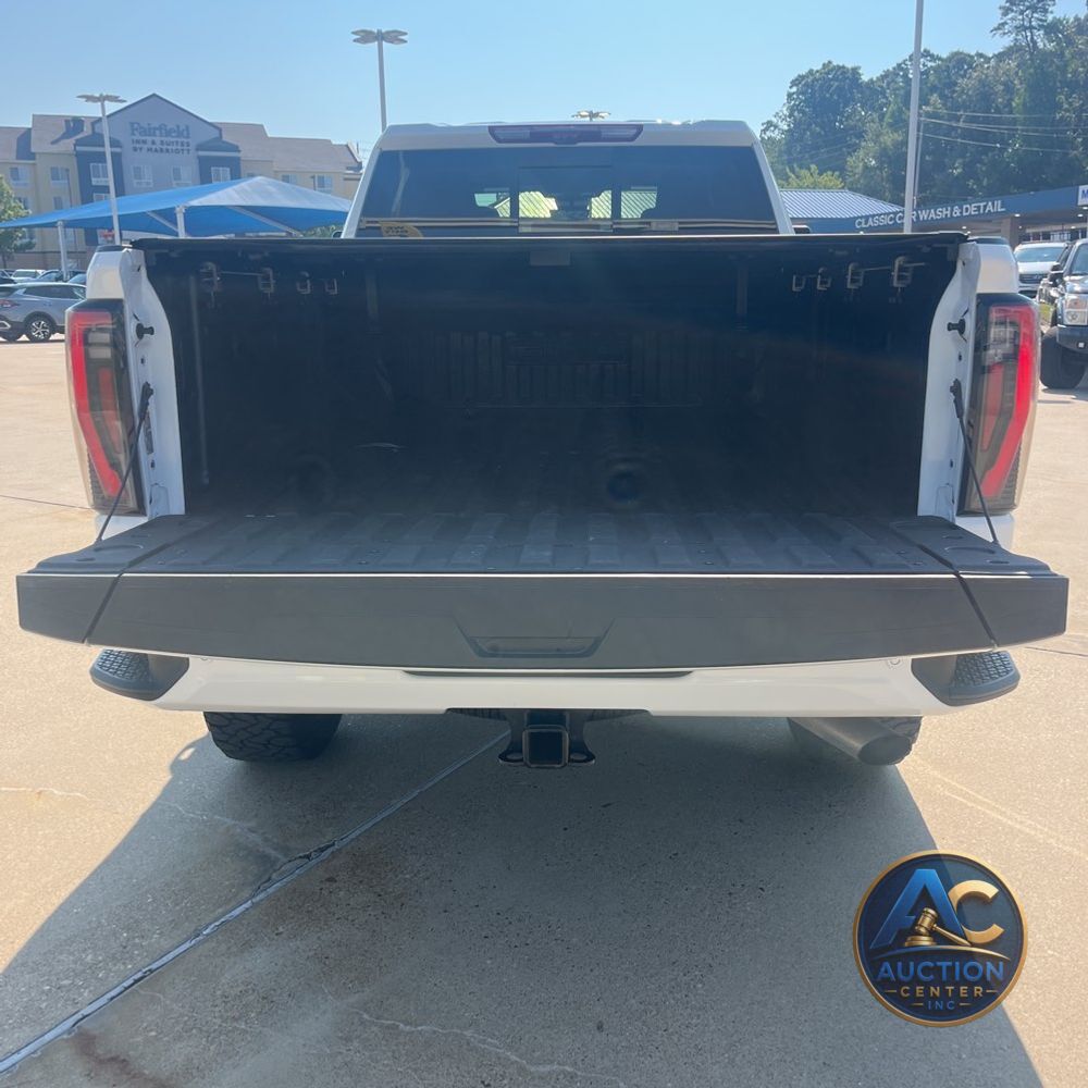 2025 GMC Sierra 2500HD AT4