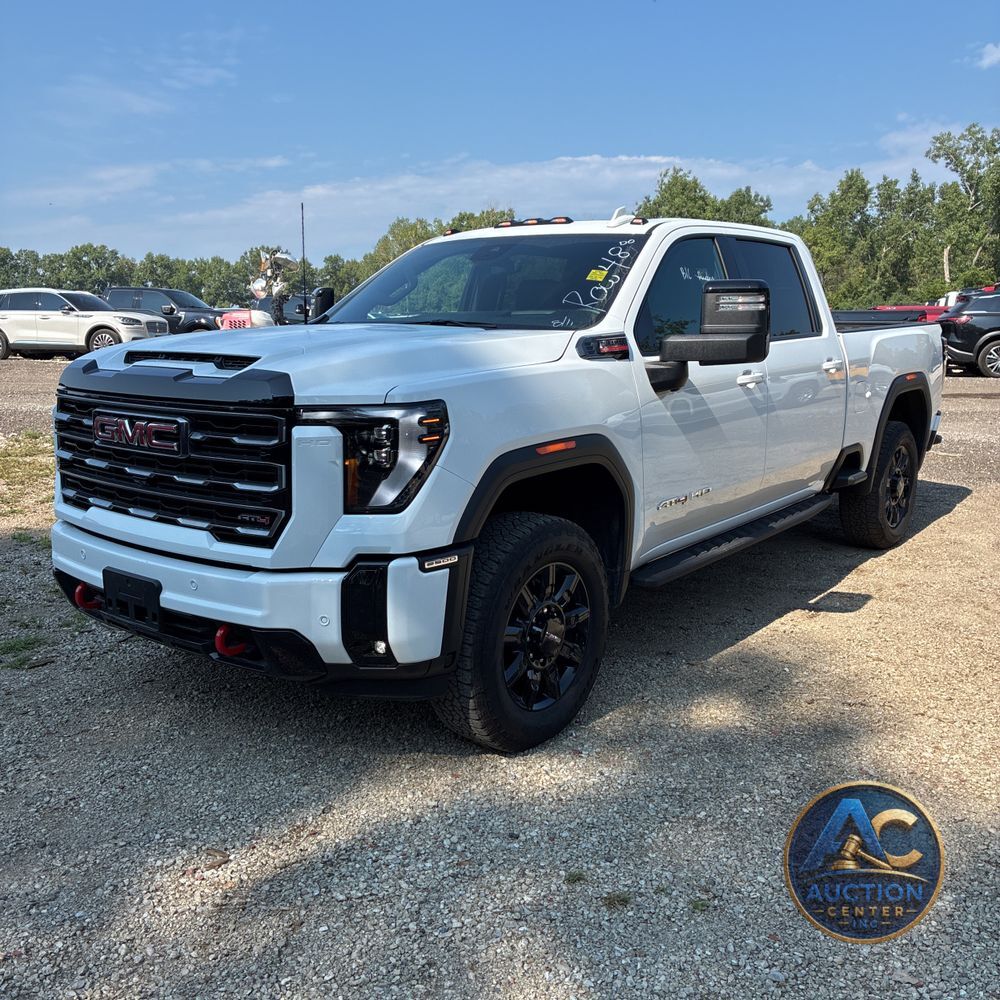 2025 GMC Sierra 2500 AT4