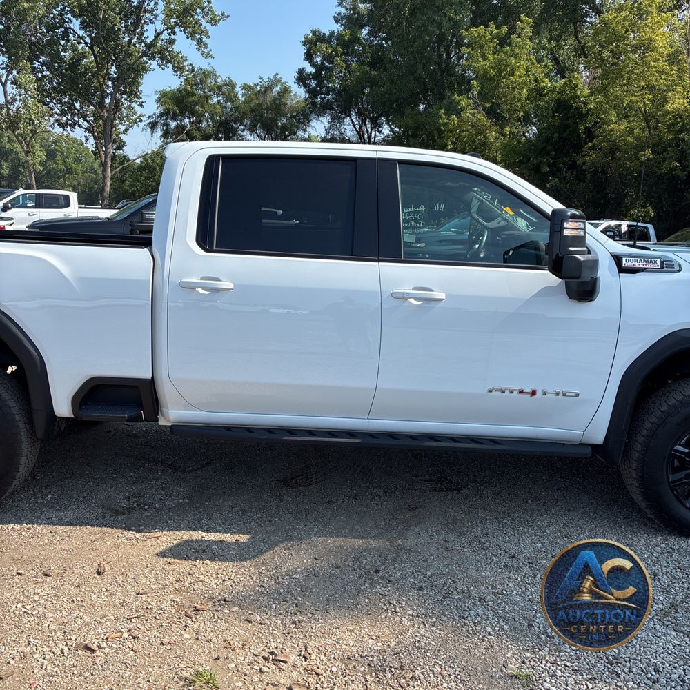 2025 GMC Sierra 2500 AT4