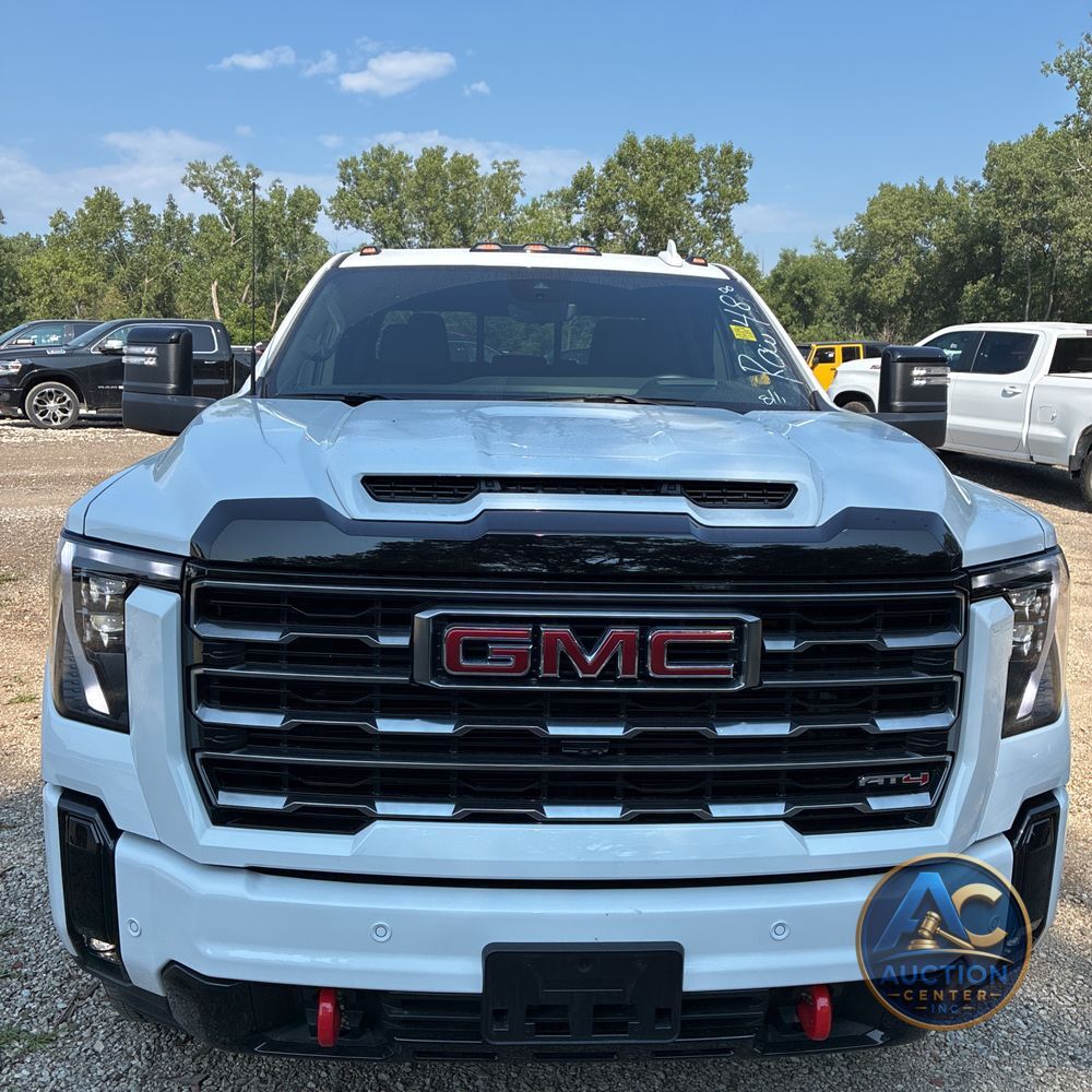 2025 GMC Sierra 2500 AT4