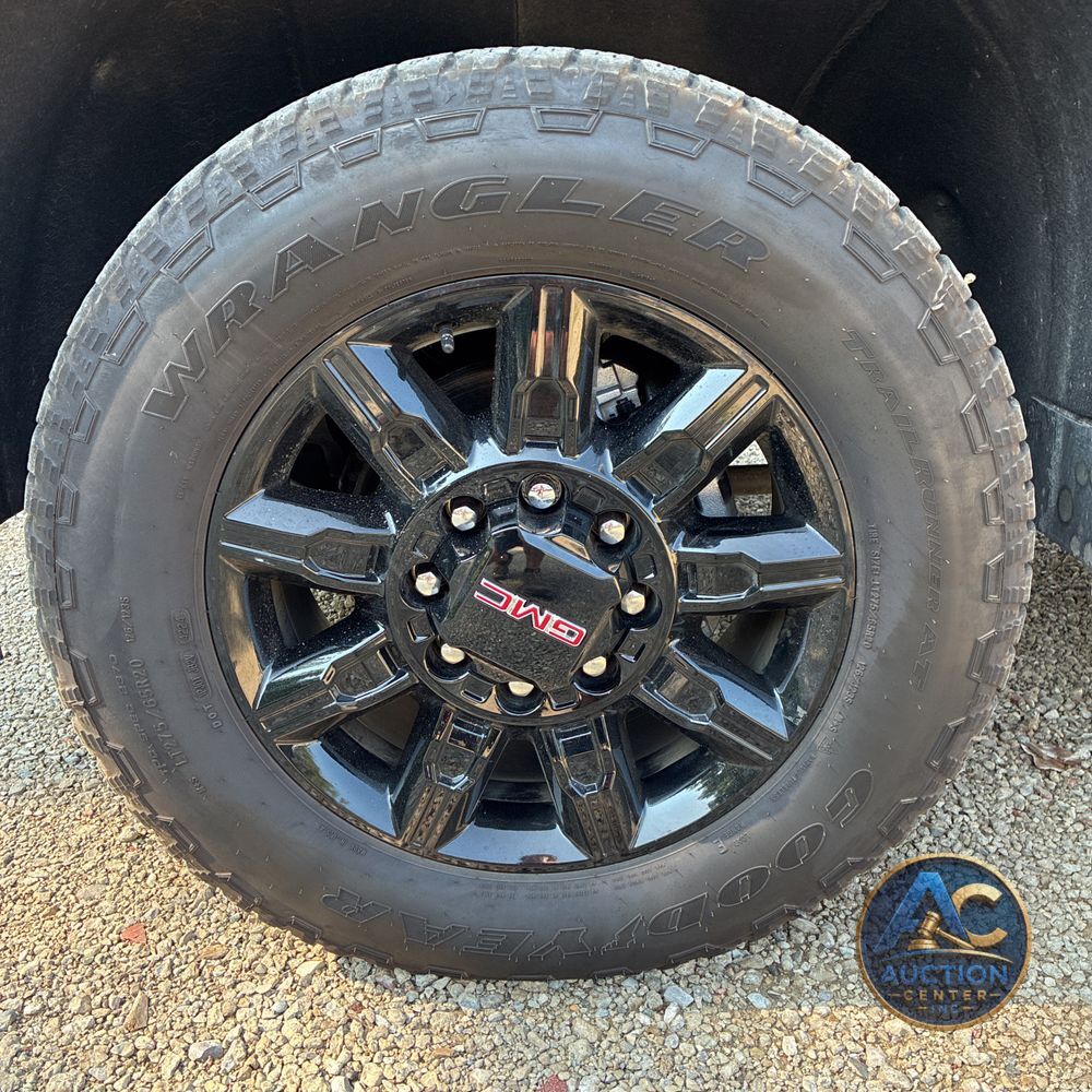 2025 GMC Sierra 2500 AT4