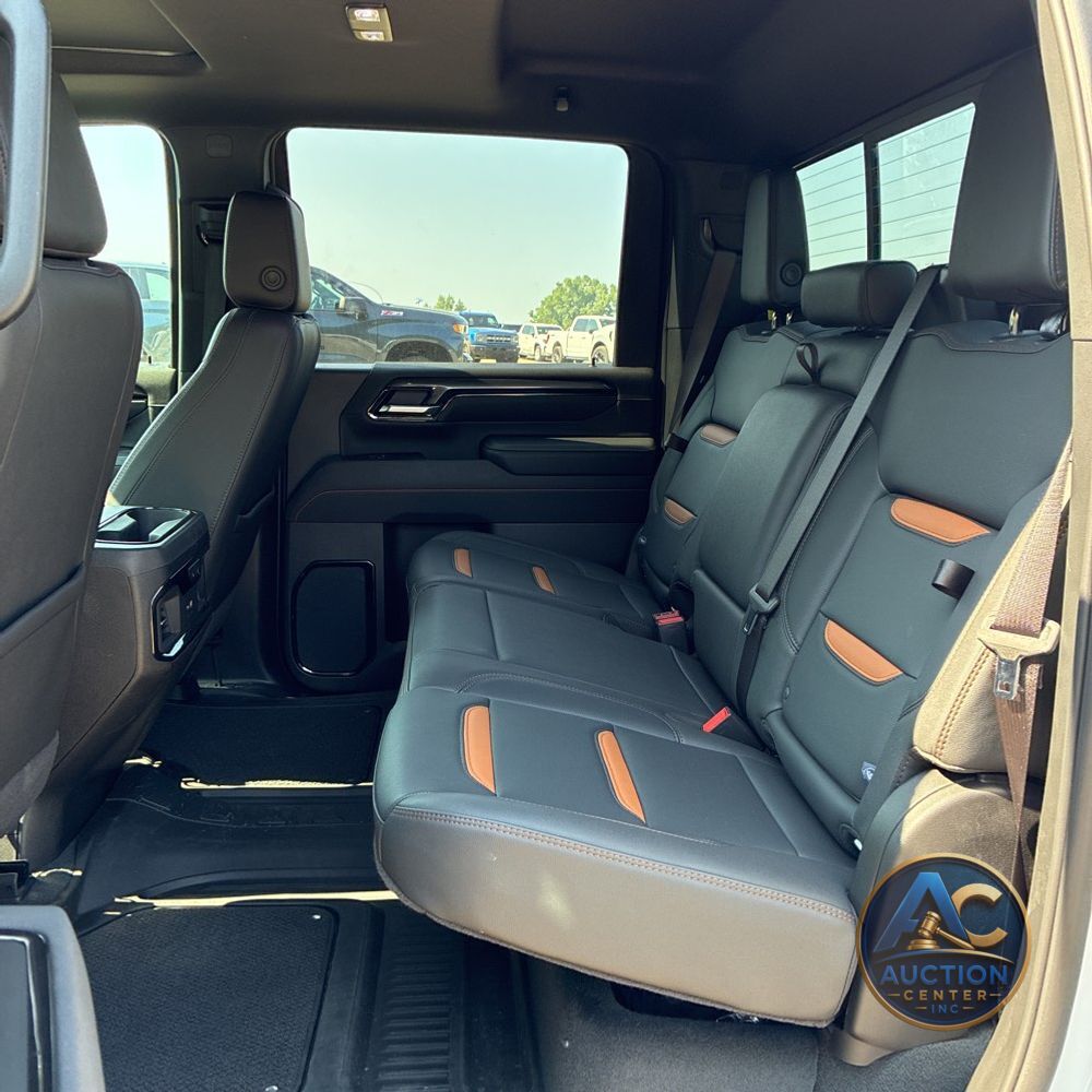 2025 GMC Sierra 2500 AT4
