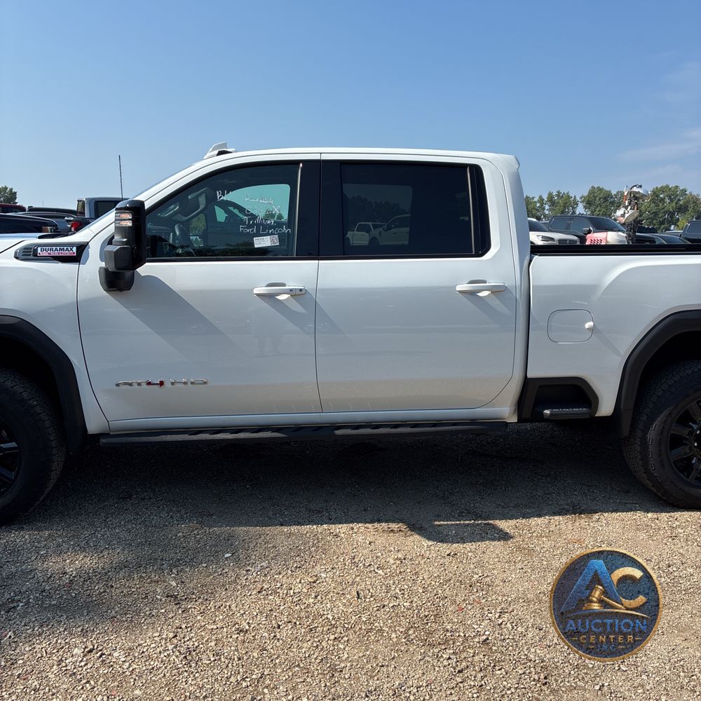 2025 GMC Sierra 2500 AT4