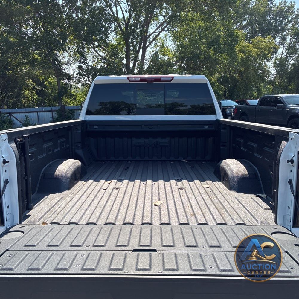 2025 GMC Sierra 2500 AT4