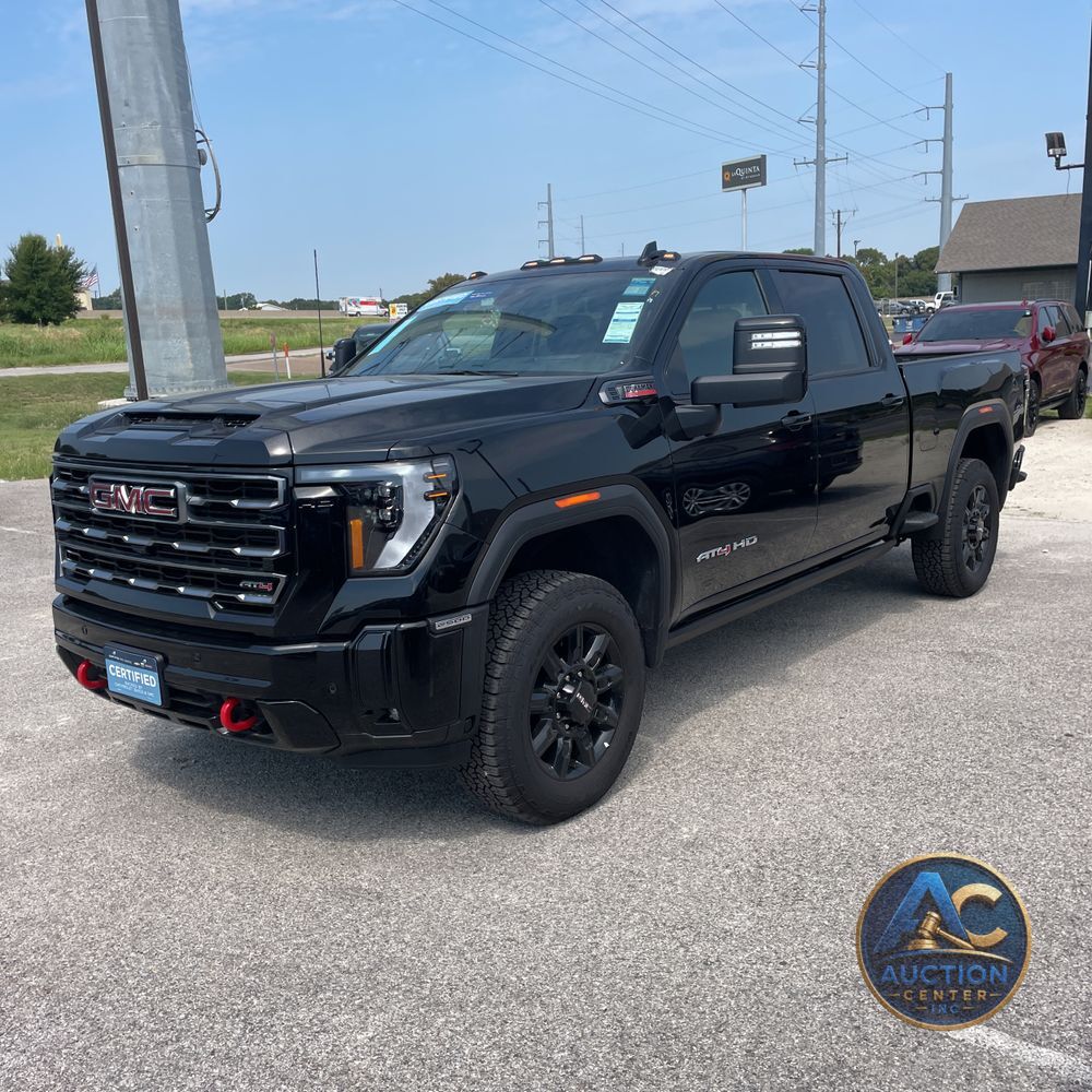 2025 GMC Sierra 2500HD AT4