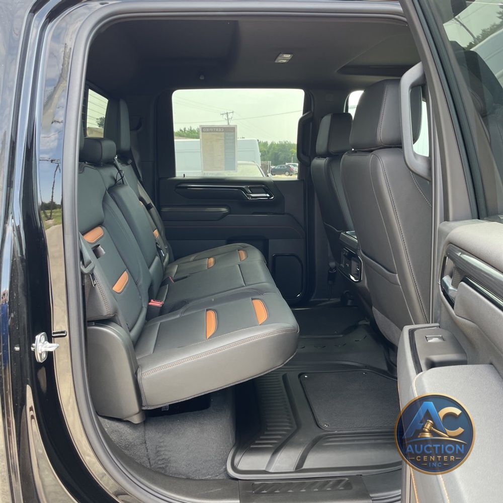 2025 GMC Sierra 2500HD AT4
