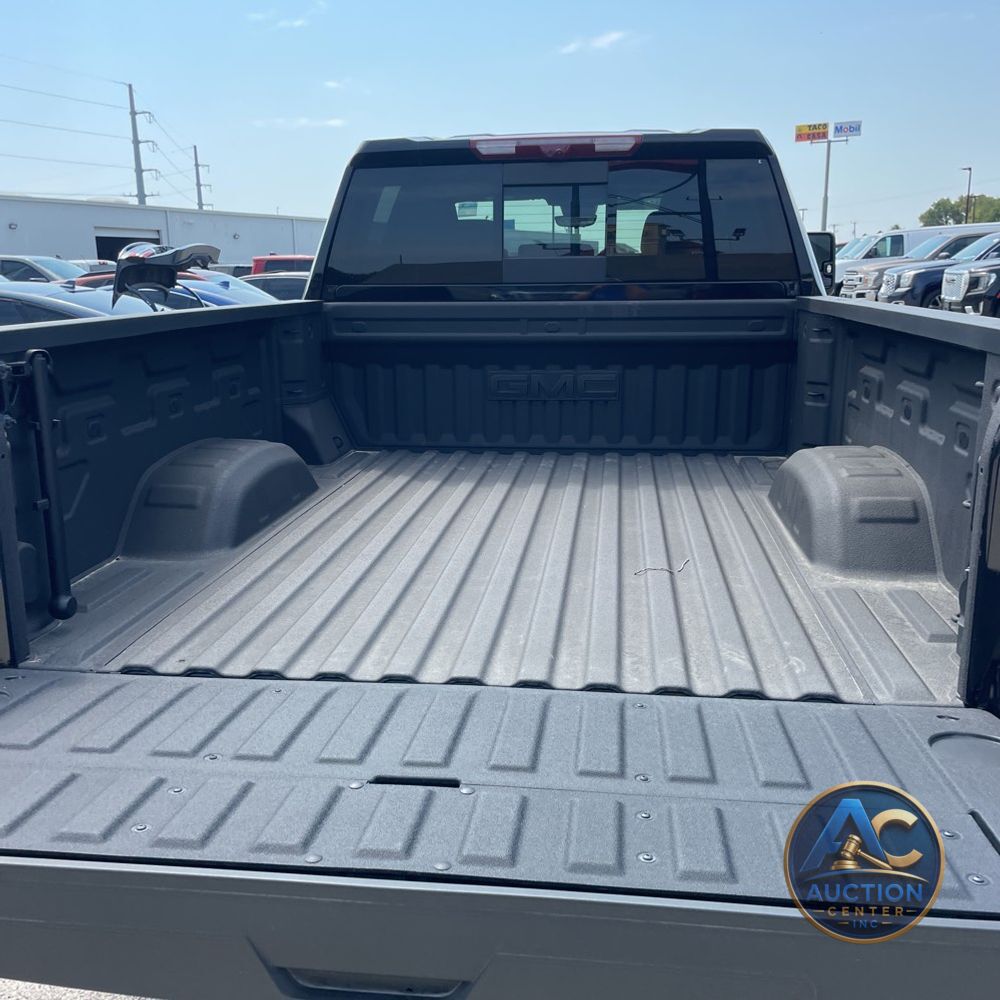 2025 GMC Sierra 2500HD AT4