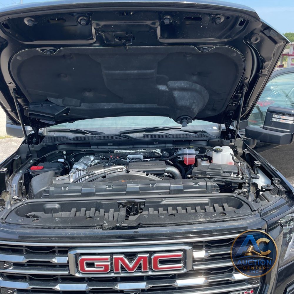 2025 GMC Sierra 2500HD AT4