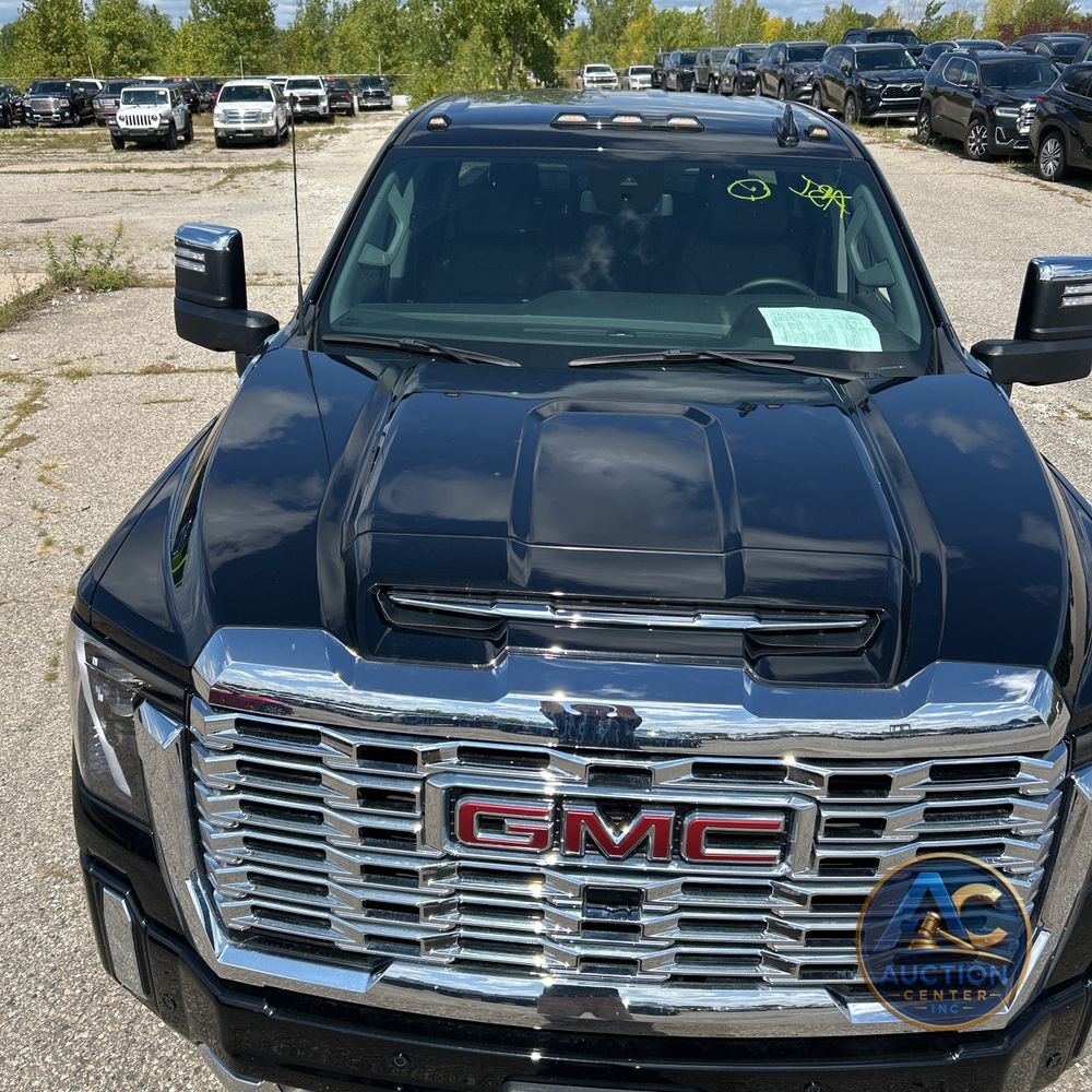 2025 GMC Sierra 2500 Denali