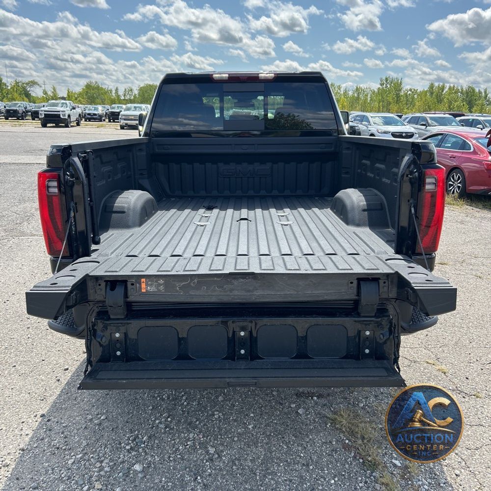 2025 GMC Sierra 2500 Denali