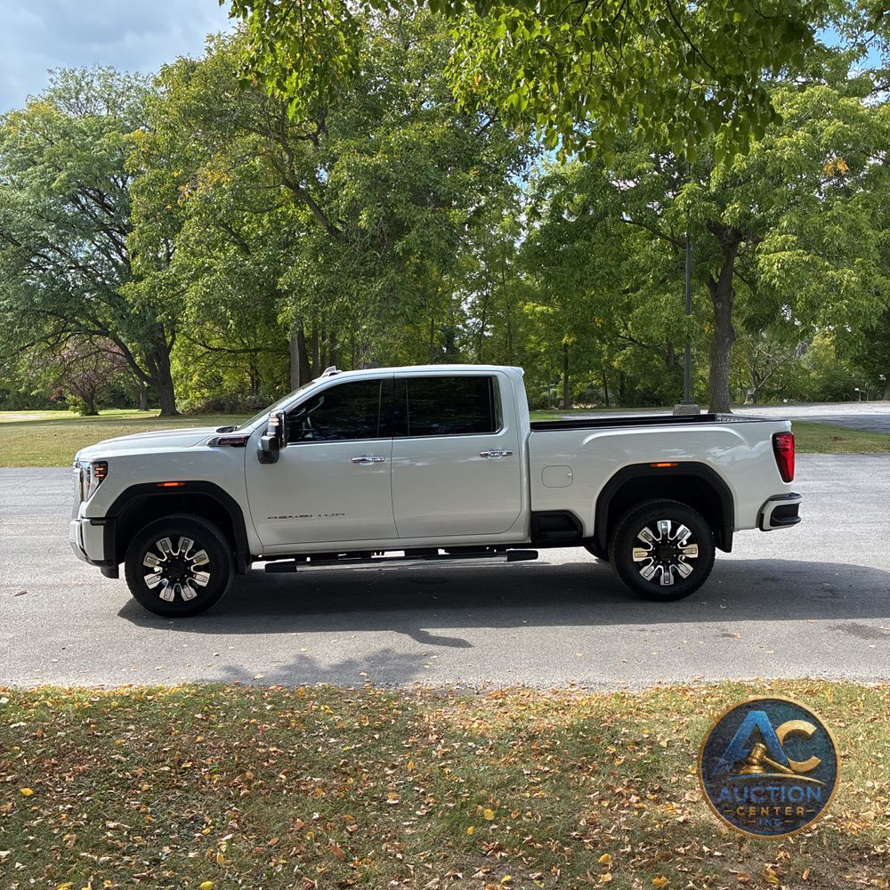 2025 GMC Sierra 2500 Denali