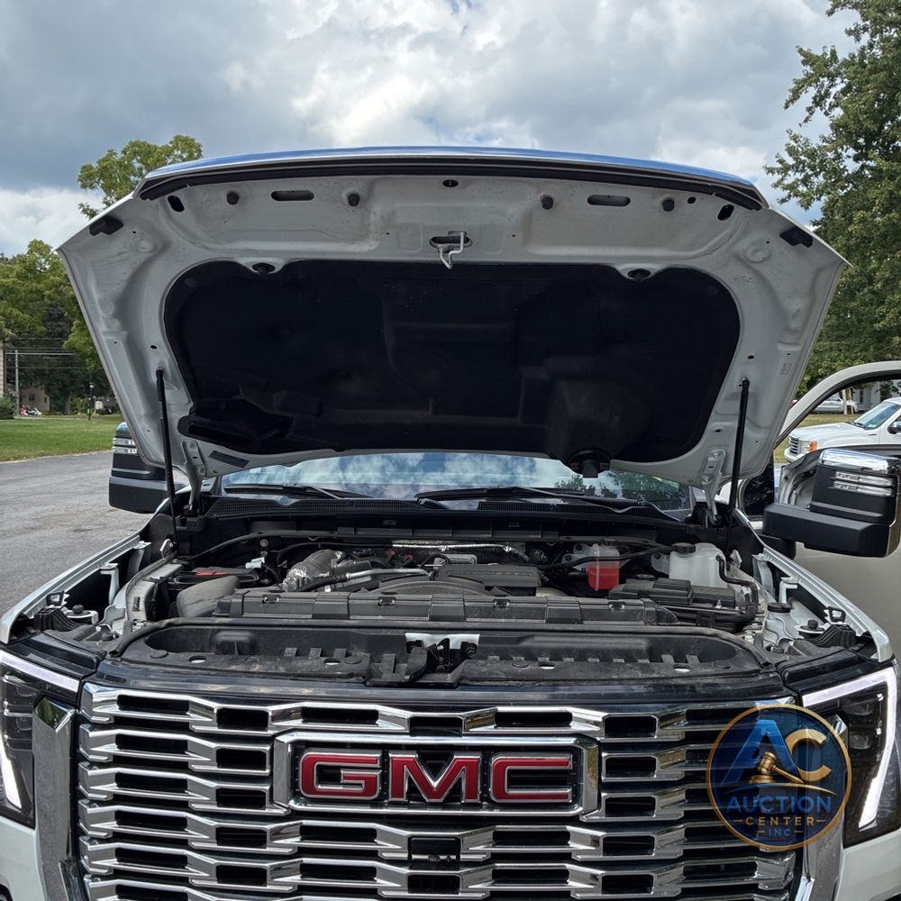 2025 GMC Sierra 2500 Denali