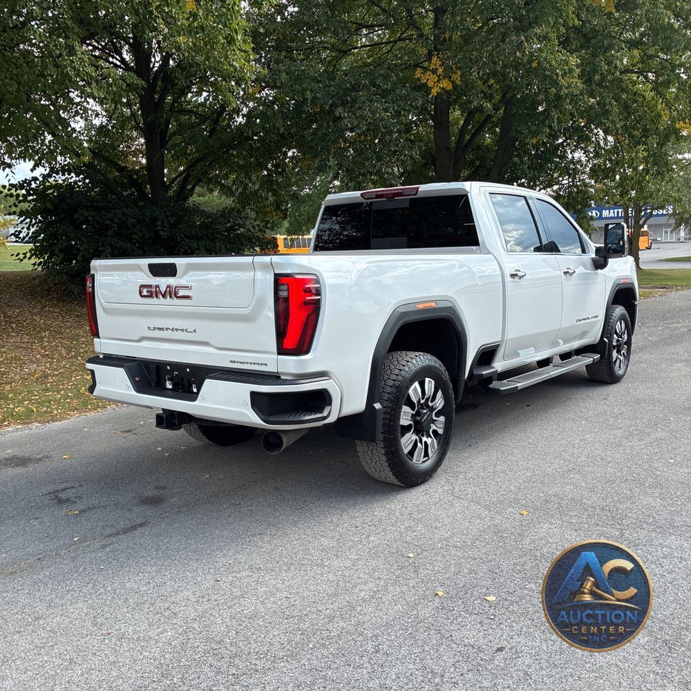 2025 GMC Sierra 2500 Denali