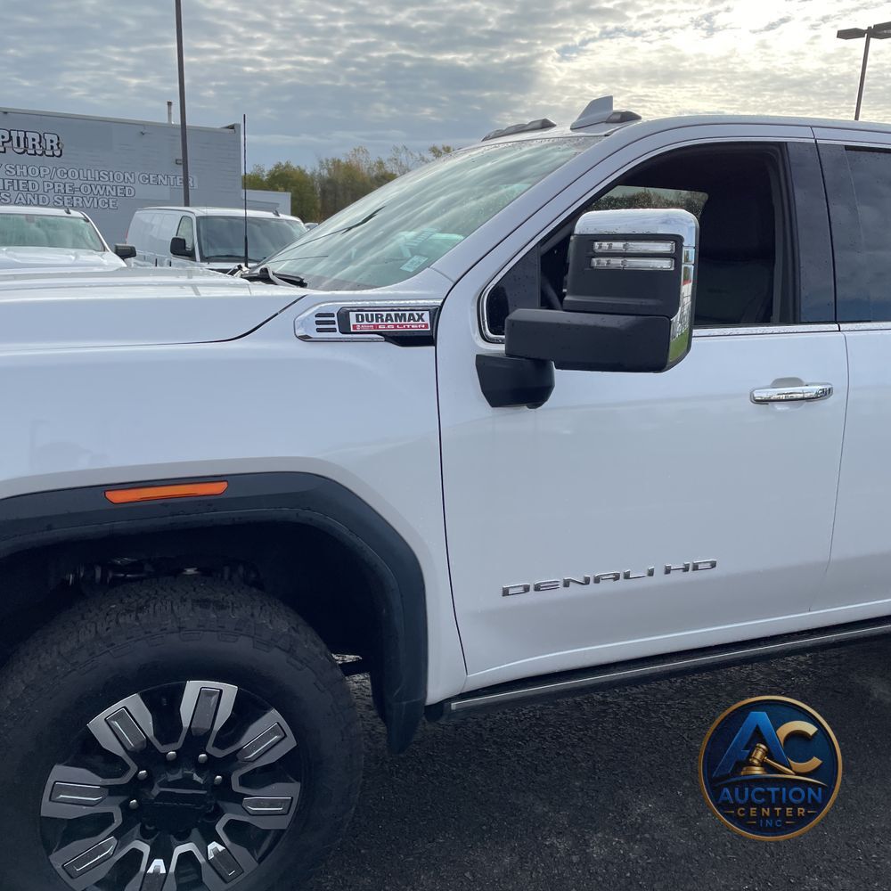 2025 GMC Sierra 2500HD Denali