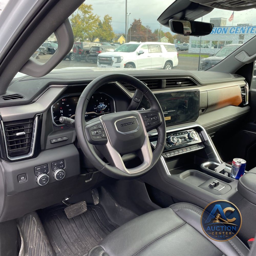 2025 GMC Sierra 2500HD Denali