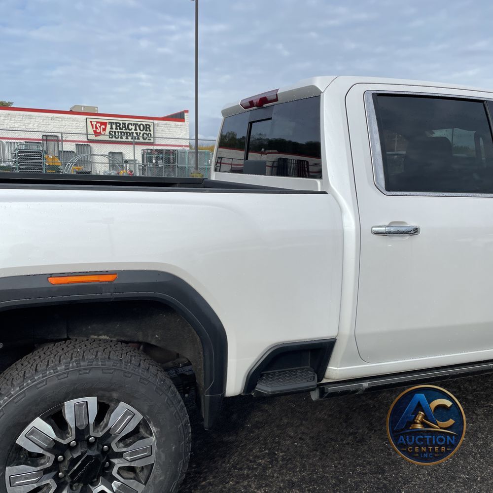 2025 GMC Sierra 2500HD Denali