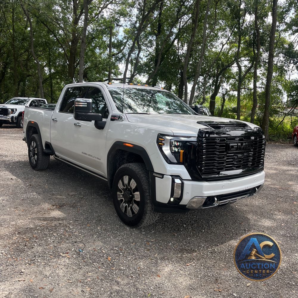 2025 GMC Sierra 2500HD Denali