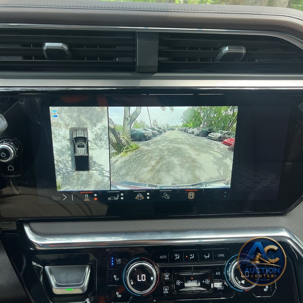 2025 GMC Sierra 2500HD Denali