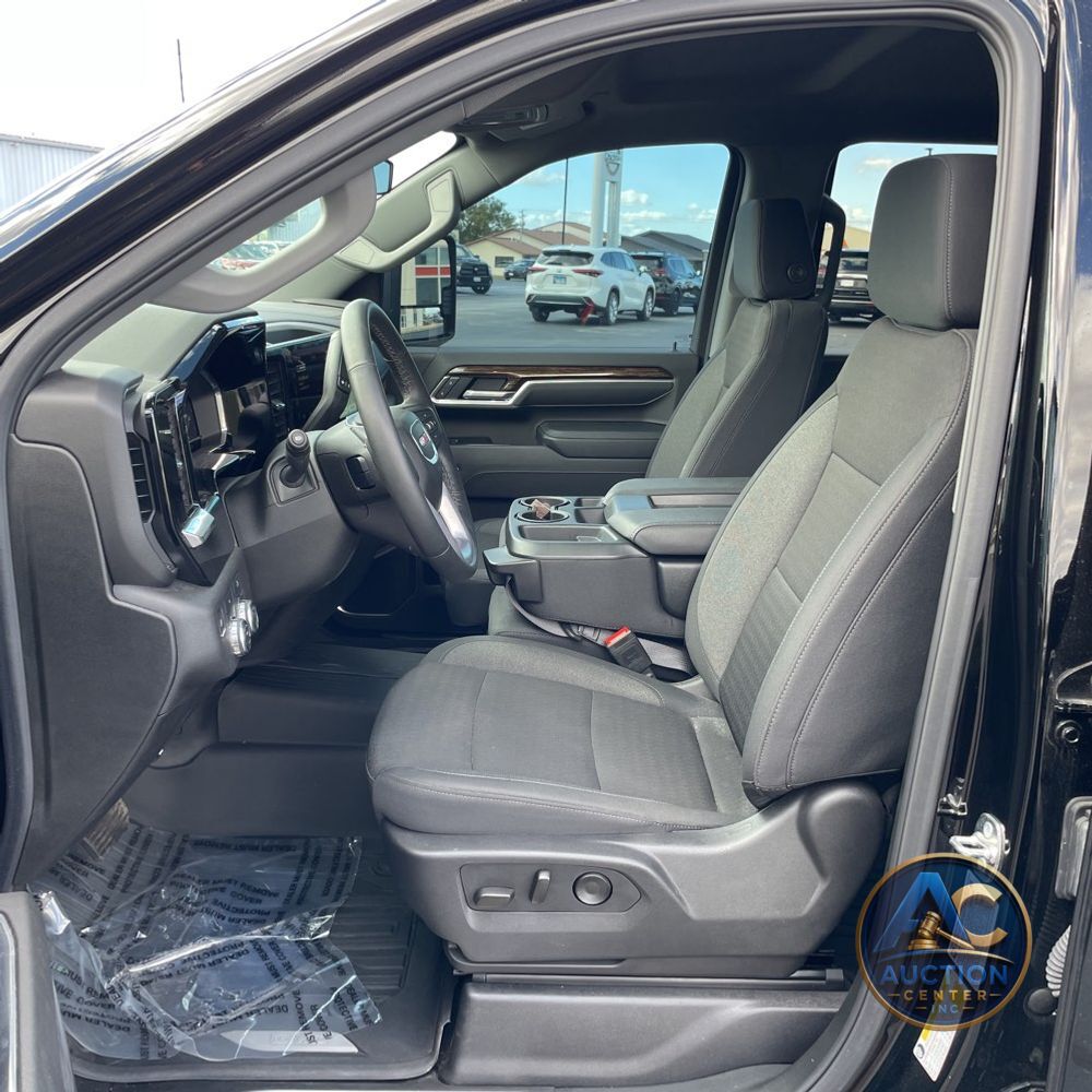 2025 GMC Sierra 3500HD SLE