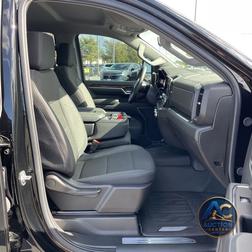2025 GMC Sierra 3500HD SLE