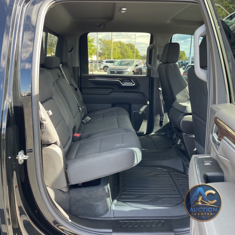 2025 GMC Sierra 3500HD SLE