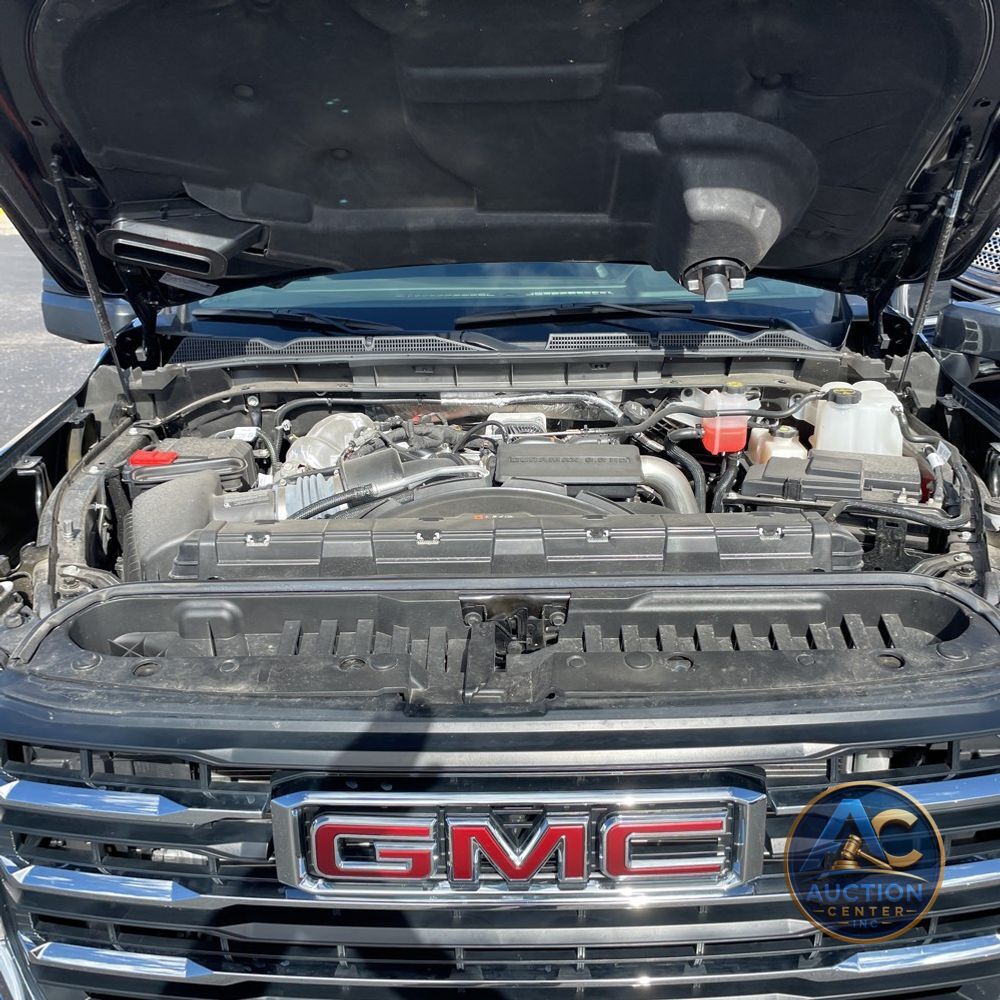 2025 GMC Sierra 3500HD SLE