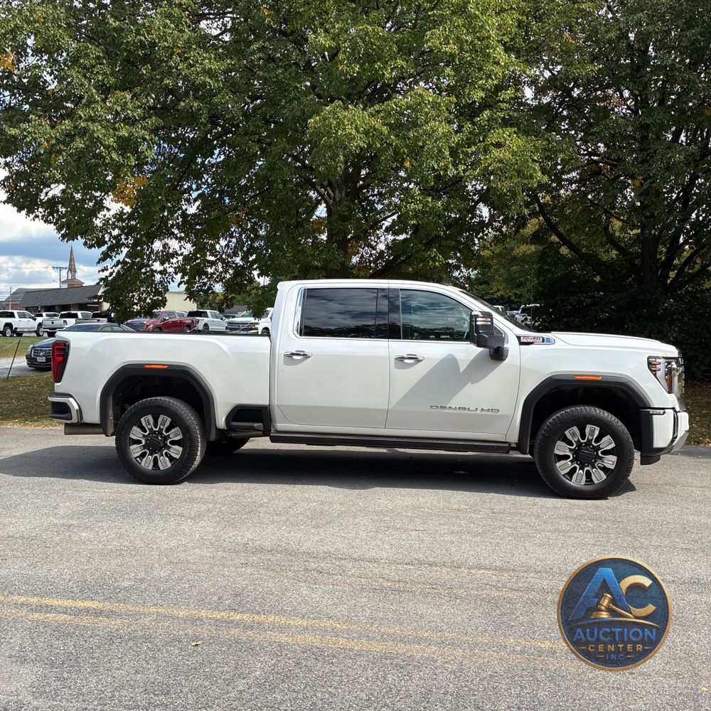 2025 GMC Sierra 3500 Denali