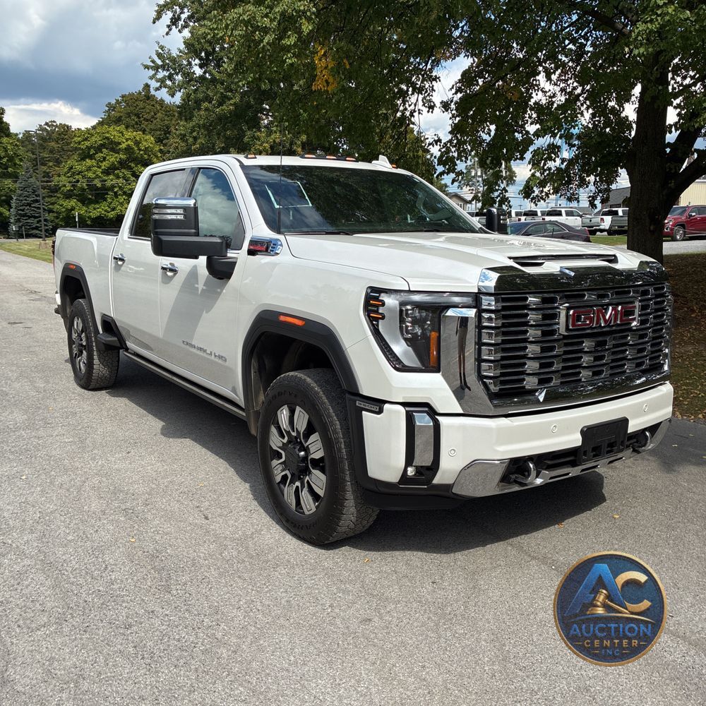2025 GMC Sierra 3500 Denali