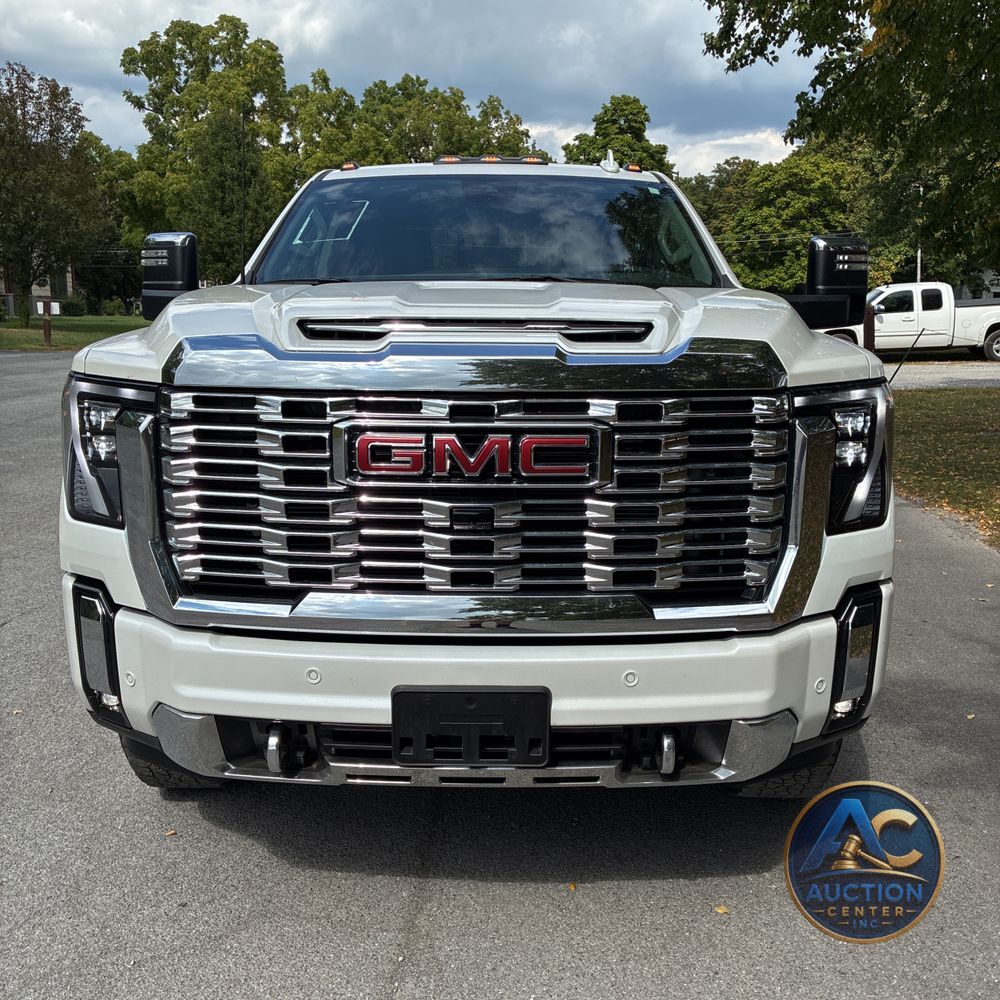 2025 GMC Sierra 3500 Denali