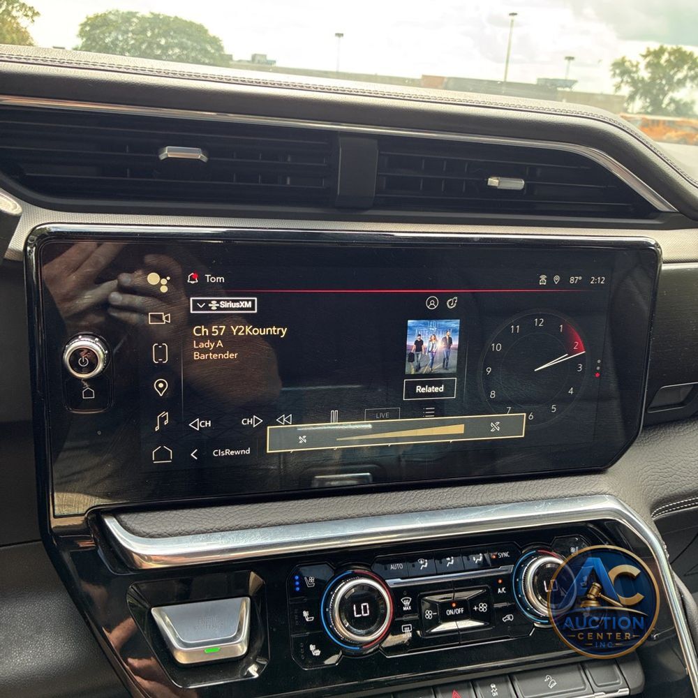 2025 GMC Sierra 3500 Denali