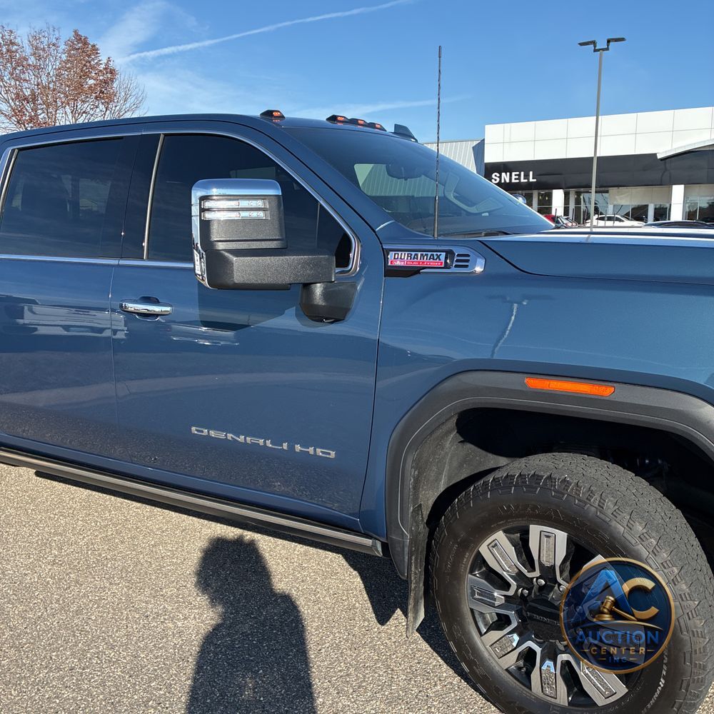 2025 GMC Sierra 3500HD Denali