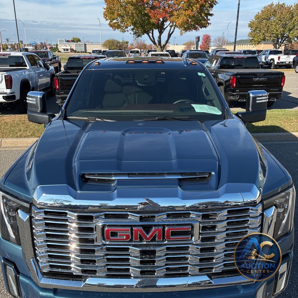 2025 GMC Sierra 3500HD Denali
