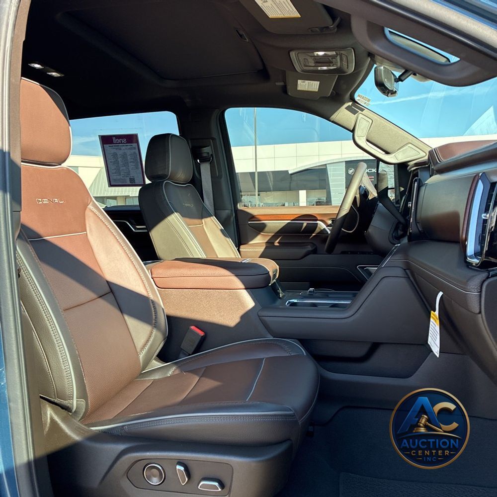 2025 GMC Sierra 3500HD Denali