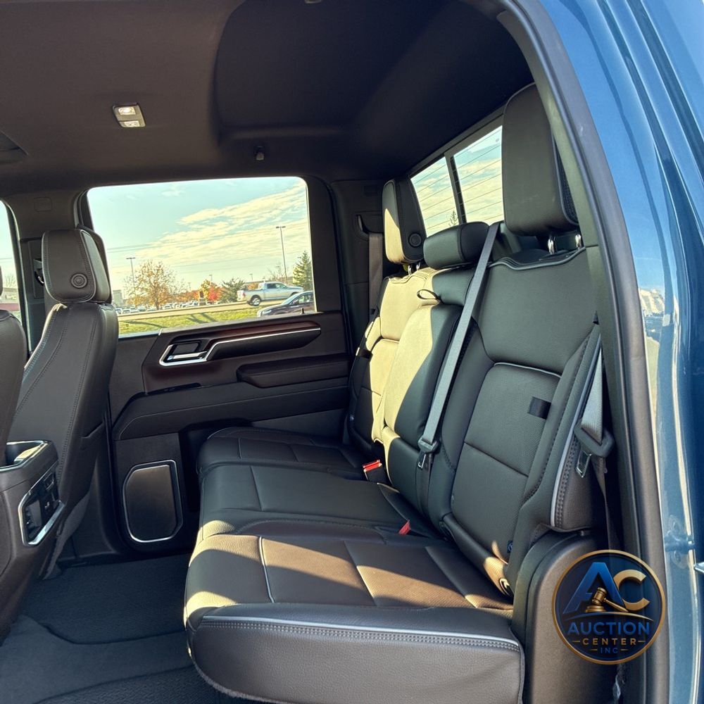 2025 GMC Sierra 3500HD Denali