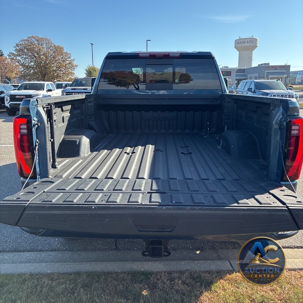 2025 GMC Sierra 3500HD Denali