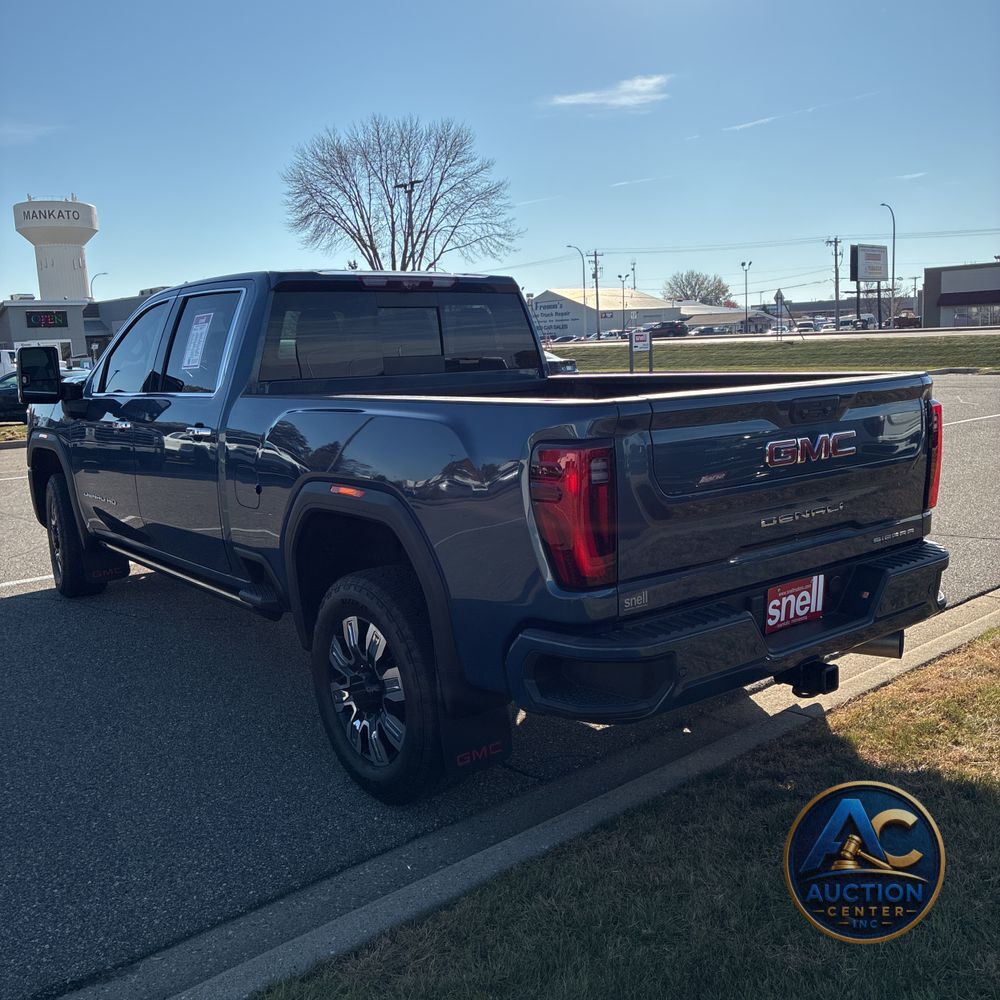 2025 GMC Sierra 3500HD Denali