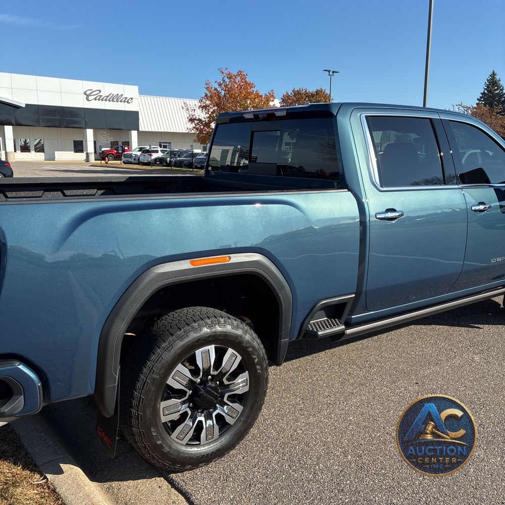 2025 GMC Sierra 3500HD Denali