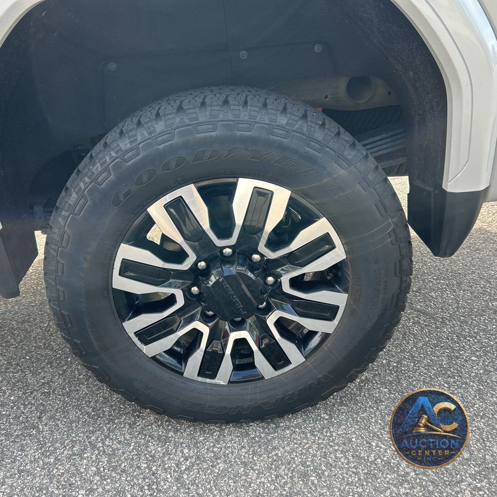2025 GMC Sierra 2500HD Denali Ultimate