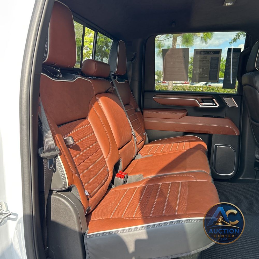 2025 GMC Sierra 2500HD Denali Ultimate
