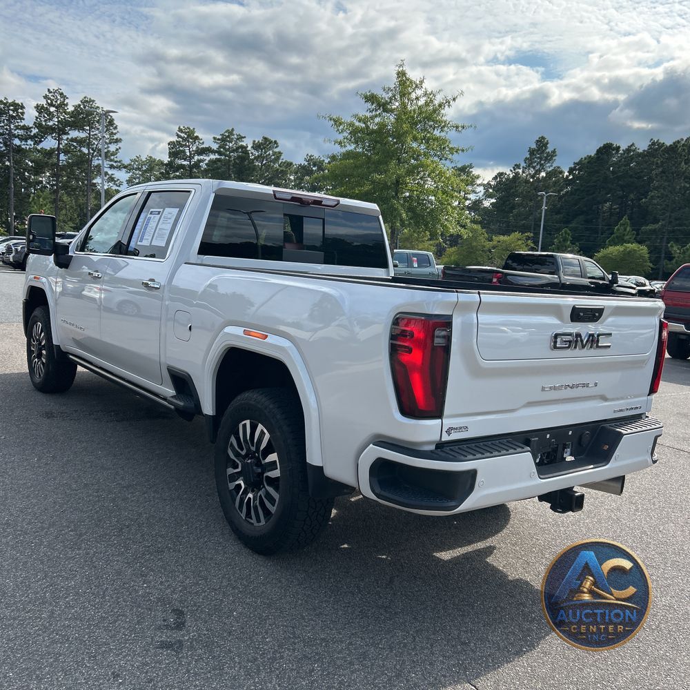 2025 GMC Sierra 2500HD Denali Ultimate
