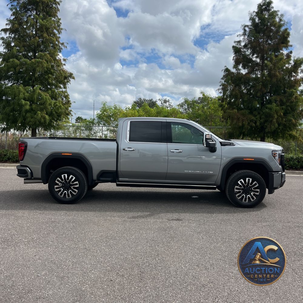 2025 GMC Sierra 2500HD Denali Ultimate