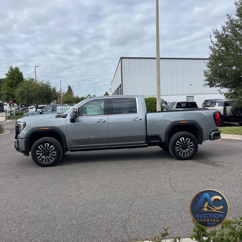 2025 GMC Sierra 2500HD Denali Ultimate